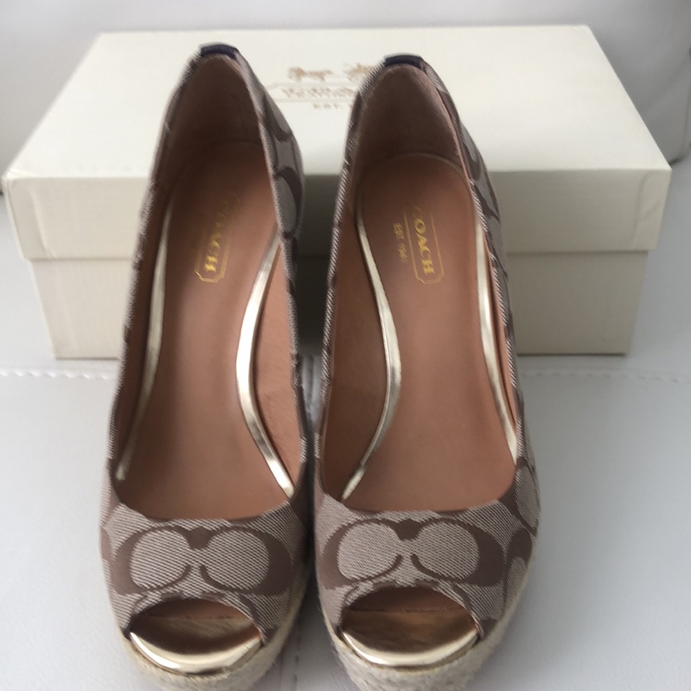 COACH | Signature Peep Toe Wedges size 6 - Picture 4 of 6